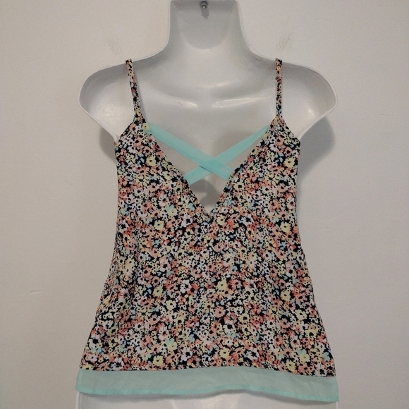 Charlotte Russe - Floral Spaghetti Straps Top - Picture 4 of 9